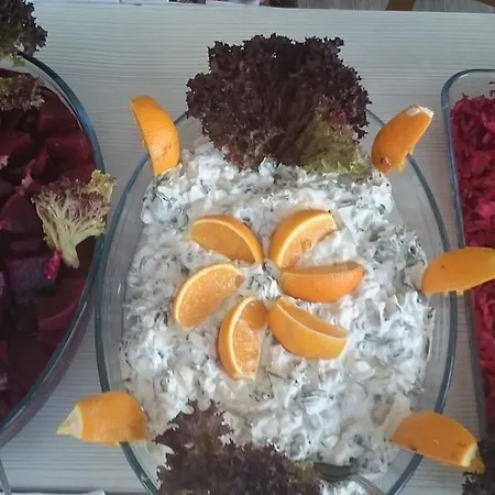アパートホテル Zafer Ayvalı